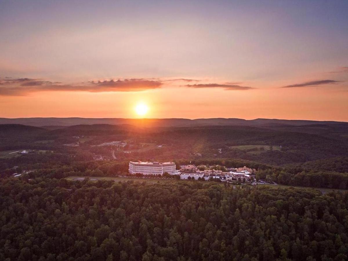Nemacolin Hotel Farmington ภายนอก รูปภาพ